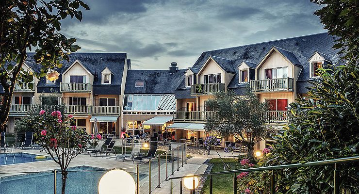 The pool area at the Mercure Omaha Beach, Port en Bessin, Normandy, France