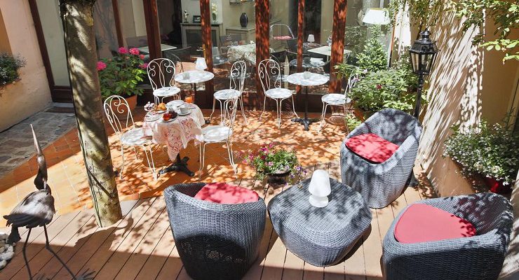 The terrace at La Residence du Berry, Versailles, France
