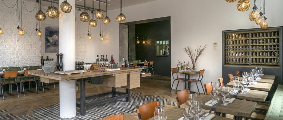 Dining at The Best Western Hermitage, Montreuil sur Mer, Northern France.