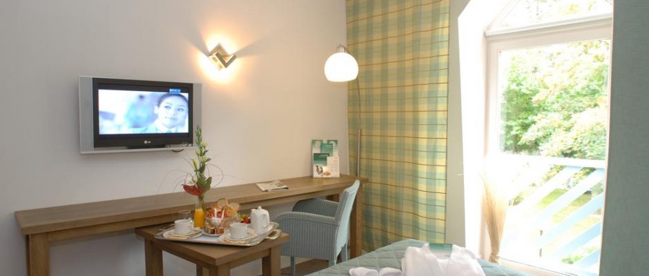 Sunny bedroom at Holiday Inn, Le Touquet, Northern France