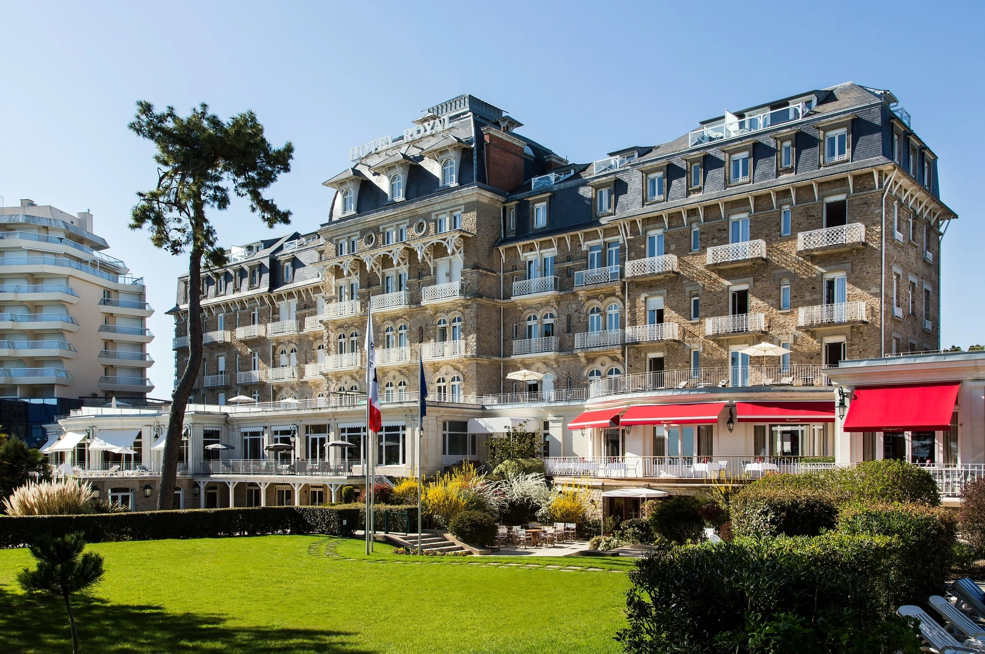 Welcome to Hotel Barriere Le Royal, La Baule, Brittany, France. Golf Planet Holidays.