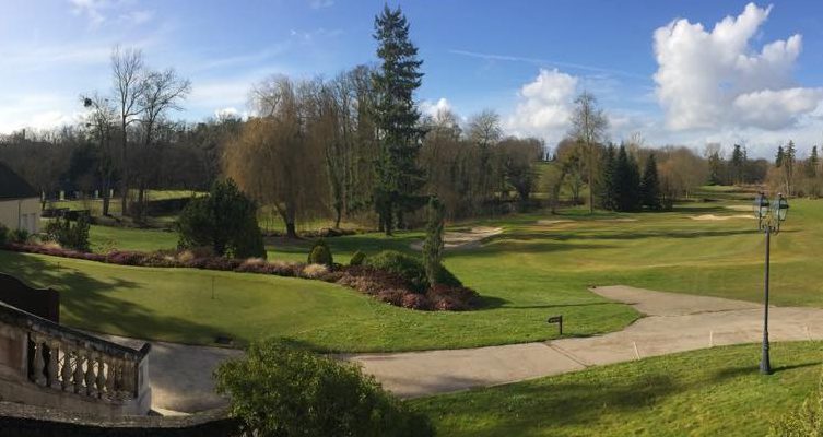On to the tee at Domaine du Vaugouard, south of Paris, France