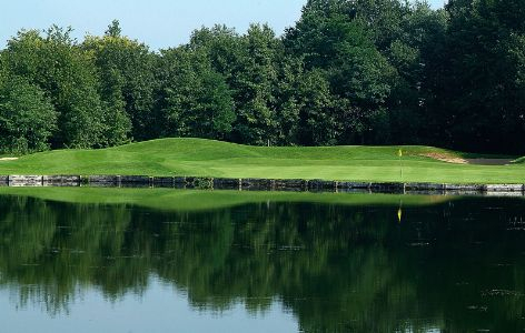 Play excellent golf at Golf Hotel Kempferhof, Plobsheim, near Strasbourg, France
