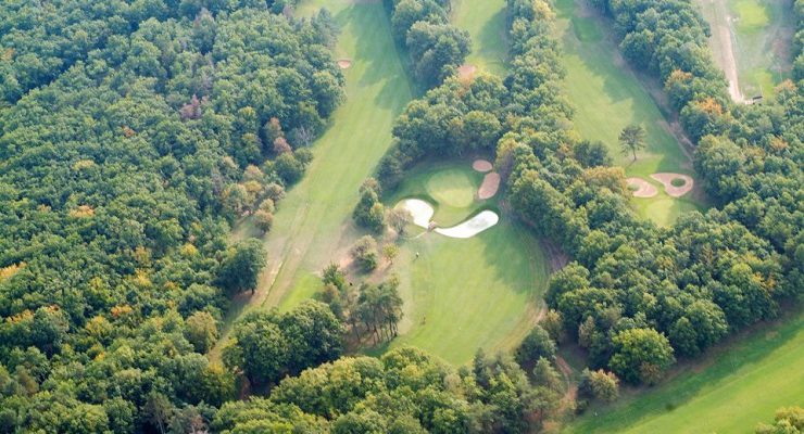 Bird's eye view of Country Club Norges Dijon Bourgogne Golf Club, France