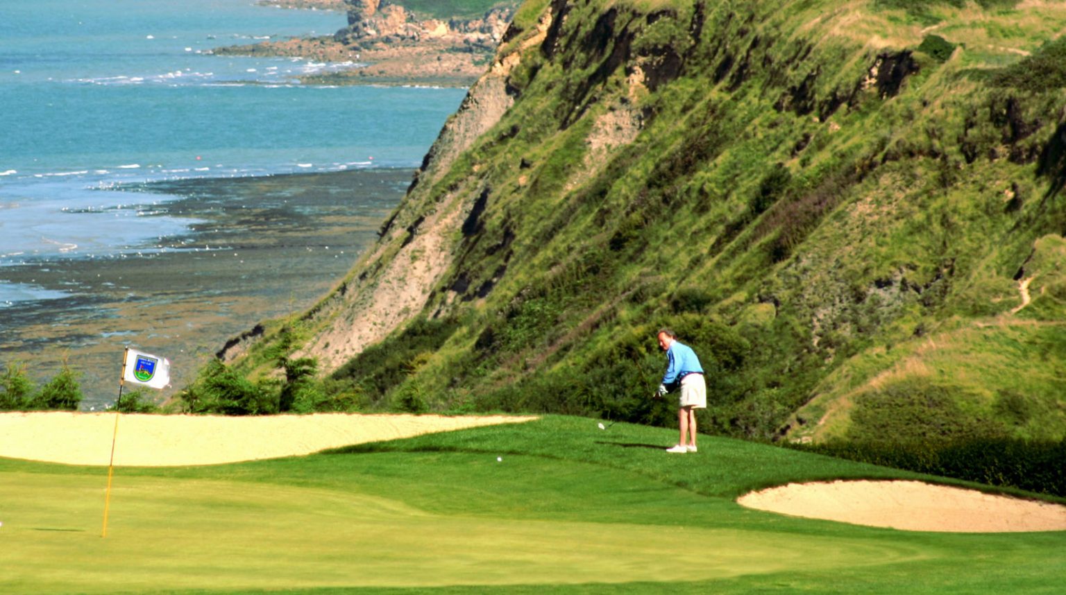 Play Etretat Golf Club in Normandy with Golf Holidays