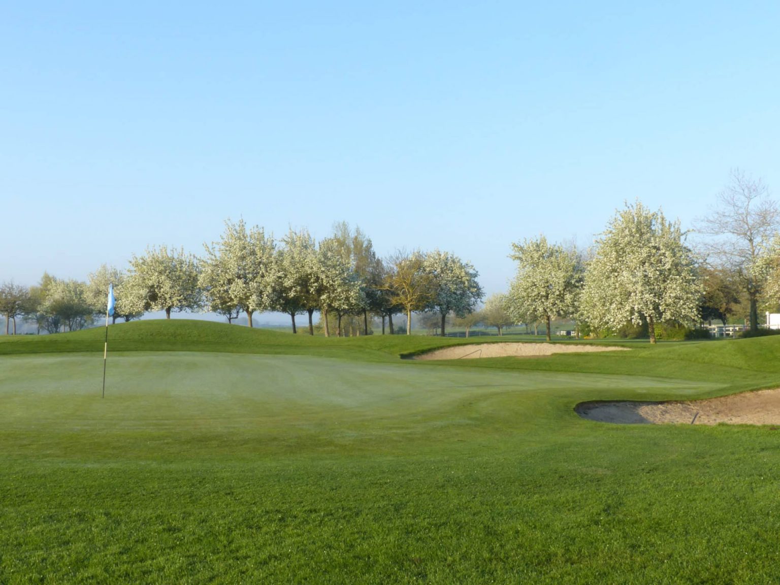 Play and stay at Omaha Beach Golf Club with Golf Holidays