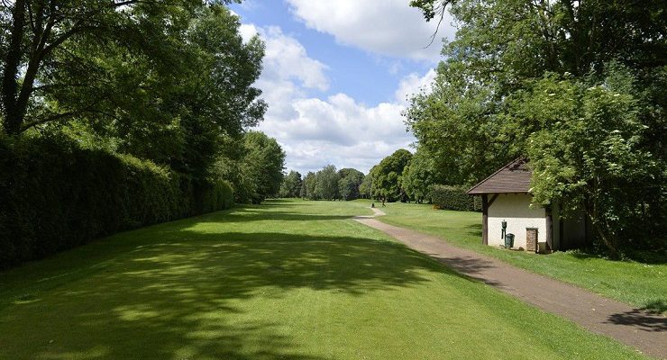 On the tee at Saint Cloud Golf Club, Versailles, France
