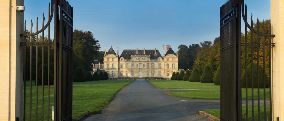 Welcome to Chateau de Raray golf club, around Paris, France