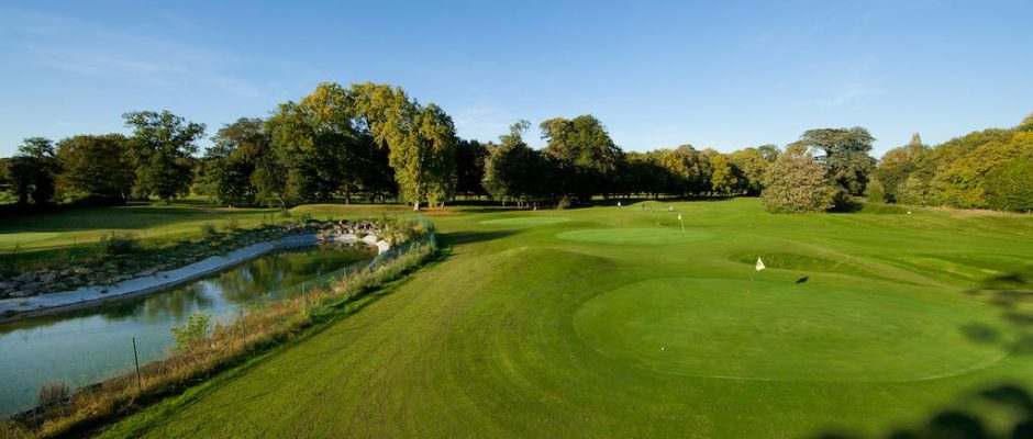 Enjoy the rural setting of Chateau de Raray golf club around Paris, France