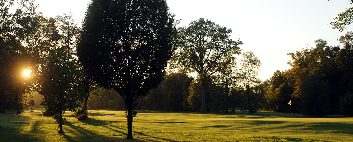 Tranquil setting for Chantilly Longeres golf club, around Paris, France
