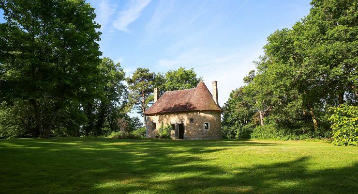 Enjoy the history at Chateau d'Augerville golf club, south of Fontainebleau, France
