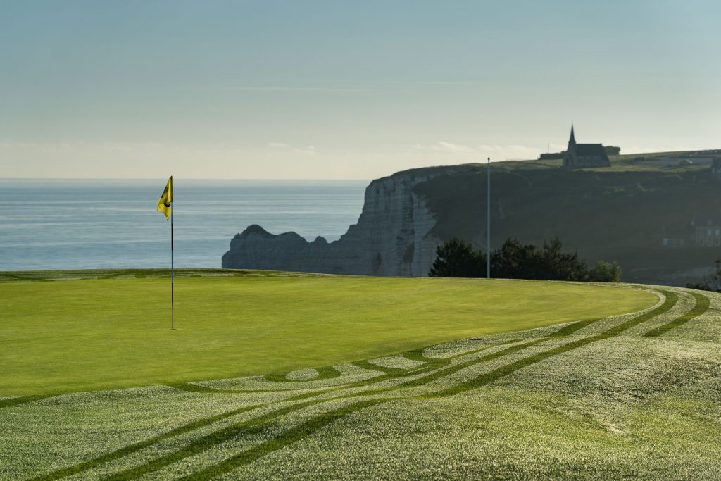 Etretat Golf course in Normandy, France, is not for the faint-hearted!