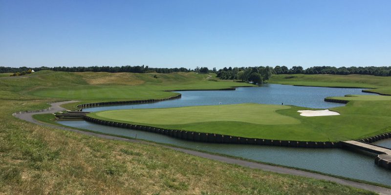 Clever layout at Golf National Aigle, close to Paris, France
