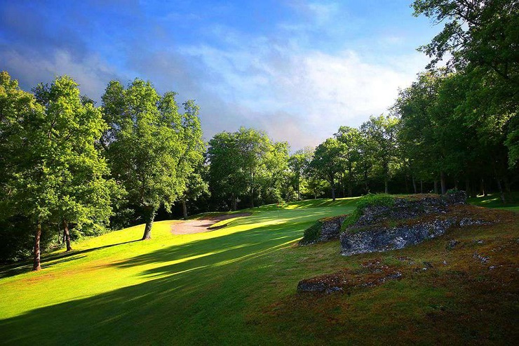 Beautiful conditions at Chateau d'Augerville golf club, south of Fontainebleau, France