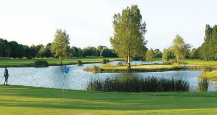Avoid the water at Beaune Levernois Golf Club, Burgundy, France