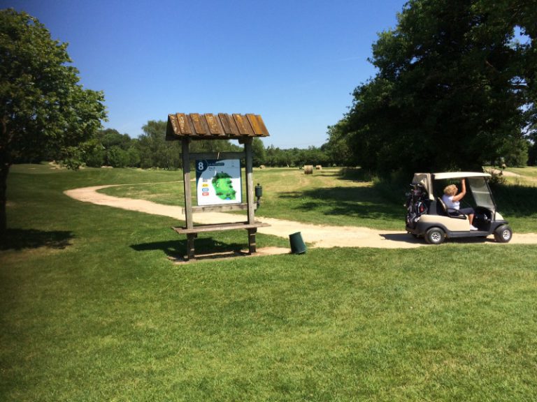 Gouverneur Breuil Golf Club,  Monthieux — Rhône Alps golf
