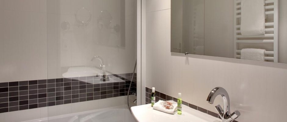 A hotel bathroom at Grrand Hotel de Solesmes, Loire, France