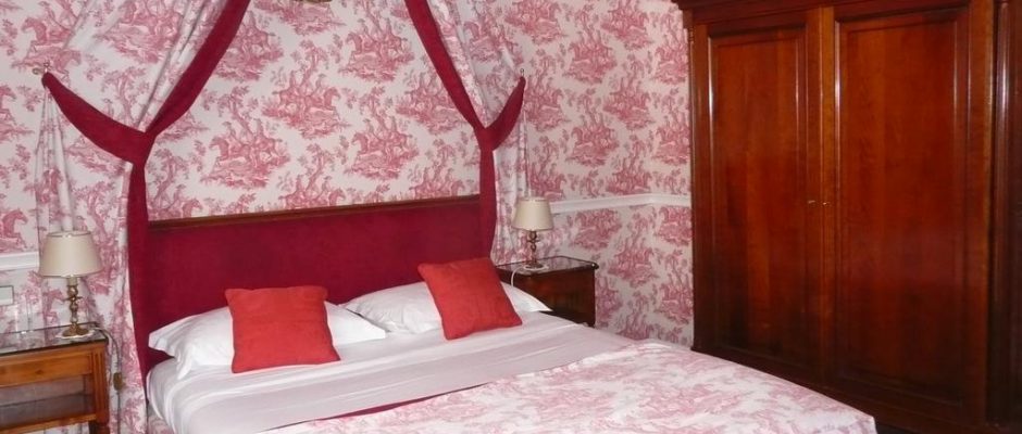 A double bedroom at Grand Hotel des Templiers, Reims, Champagne, France