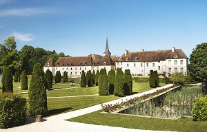 Stay at Chateau de Gilly, near Beaune, Burgundy, France
