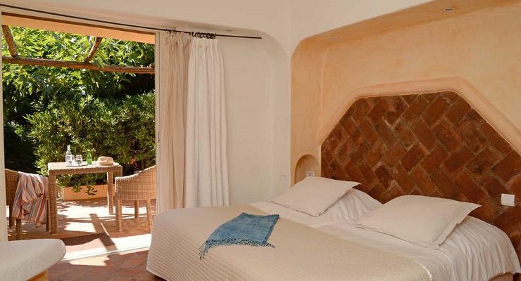 The double bedroom at Hotel Le Belvedere, Porto Vecchio, Corsica