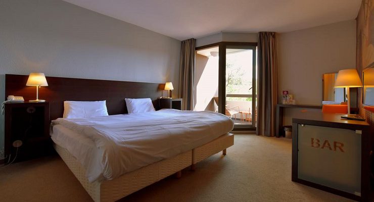 A double room at Hotel Mercure Brignoles, Golf de Barbaroux, Provence, France. Golf Planet Holidays.