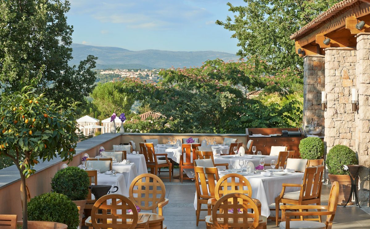 Le Faventia restaurant at Terre Blanche, South of France