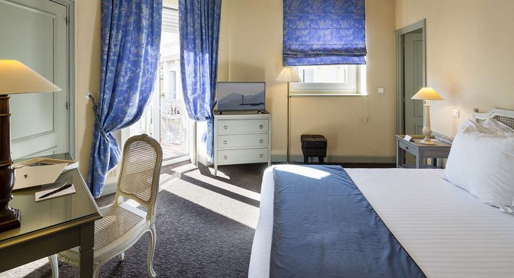 A double room at Hotel Le Cavendish, Cannes, South of France. Golf Planet Holidays.