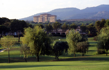 Enjoy the golf at Esterel Golf Club, Valescure, South of France. Golf Planet Holidays.