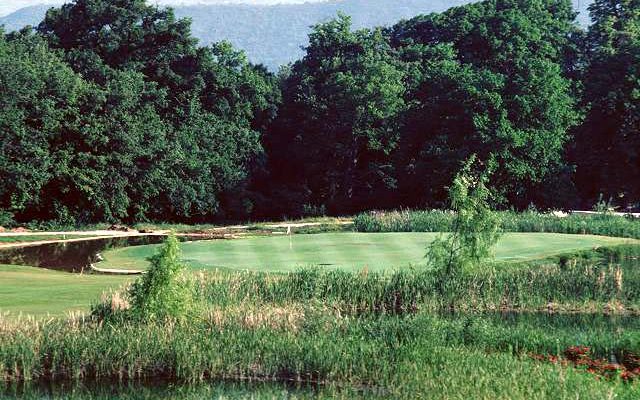 Pretty surroundings at Sainte Victoire Golf Club, south of France, Golf Planet Holidays. Golf Planet Holidays