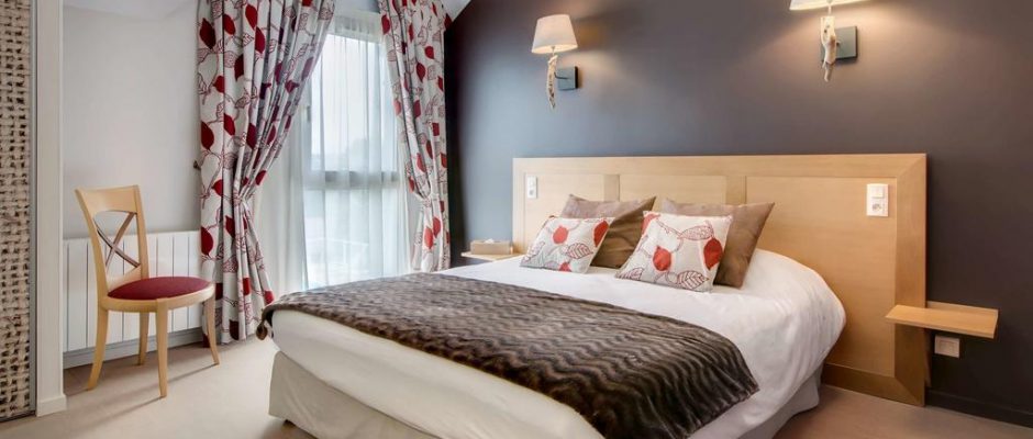 A large double room at Domaine des Ormes, near St Malo, Brittany, France. Golf Planet Holidays.