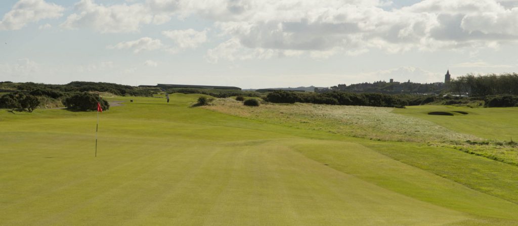 The Eden at St Andrews Golf Course, Fife, Scotland. Golf Planet Holidays