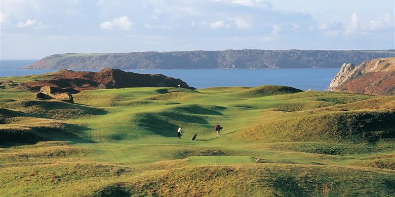 Staggering views at Pennard golf club Golf Course, Swansea, Wales. Golf Planet Holidays.