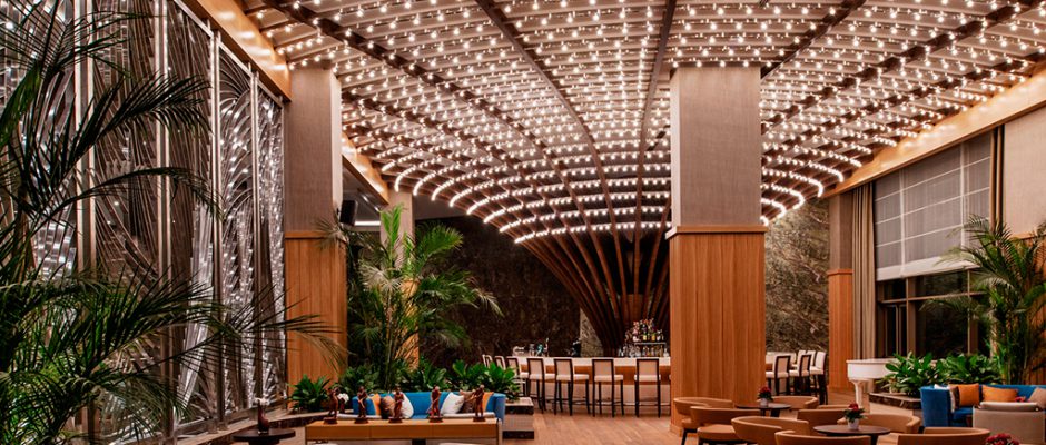 Bar area at Regnum Carya Golf and Spa Resort, Belek, Turkey. Golf Planet Holidays
