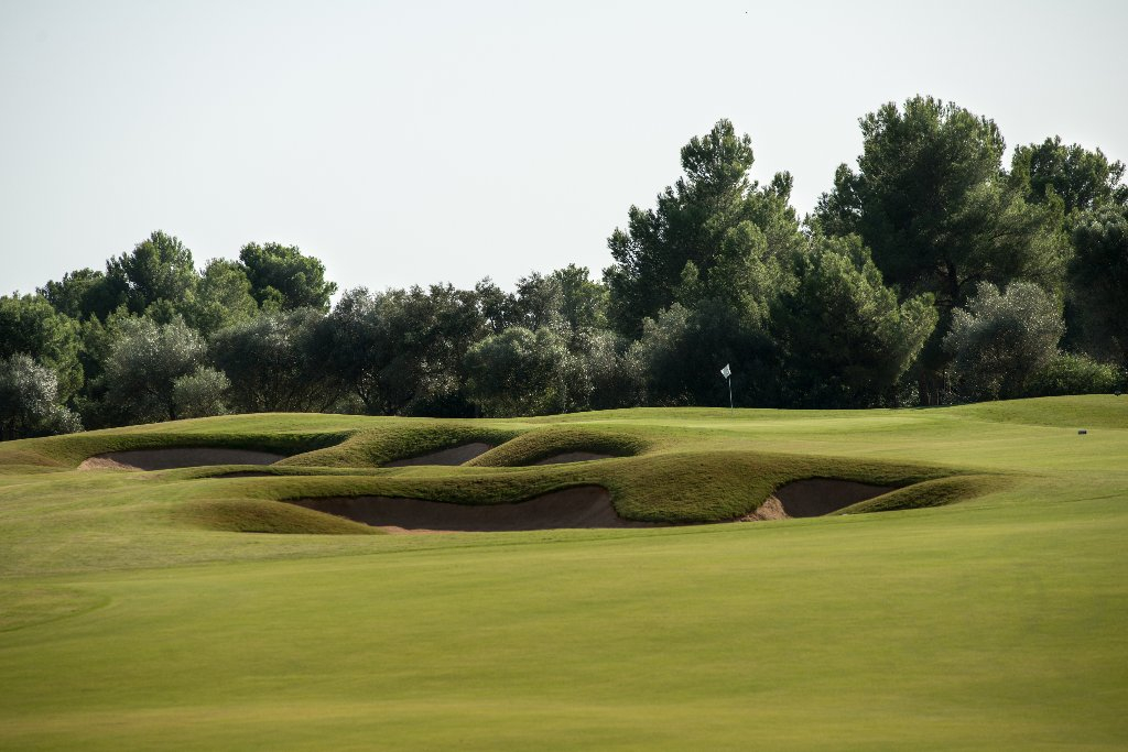 Aim high over the bunkers on T Golf and Country Club course, Palma, Mallorca