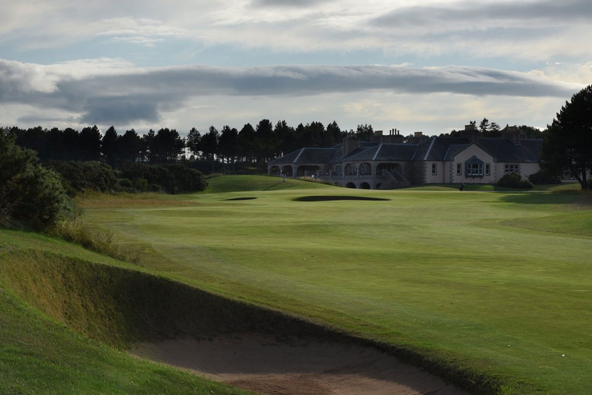 The 18th hole and clubhouse at Archerfield Golf Club, East Lothian, Scotland