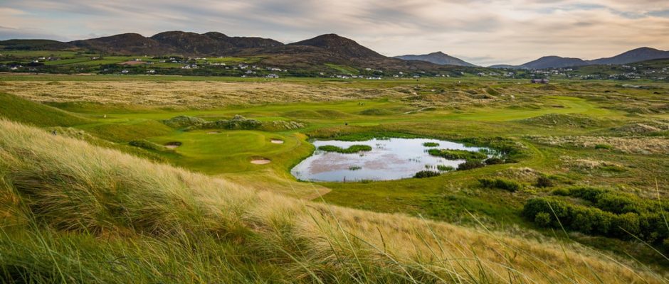 Challenging layout on the seventh hole at Ballyliffin Golf Club, Northern Ireland