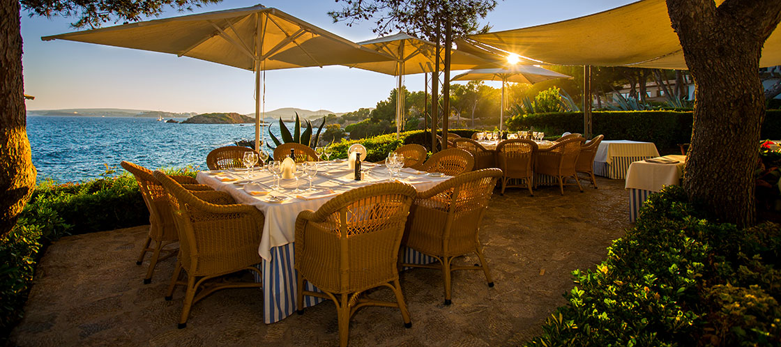 Outdoor dining at Hotel Bendinat, Palma, Mallorca