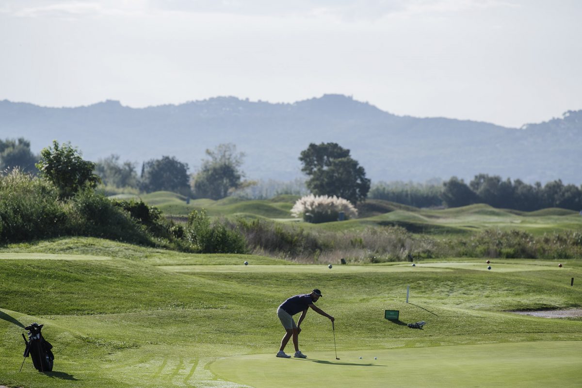 Lining up your golf shot on the third hole at Emporda Girona