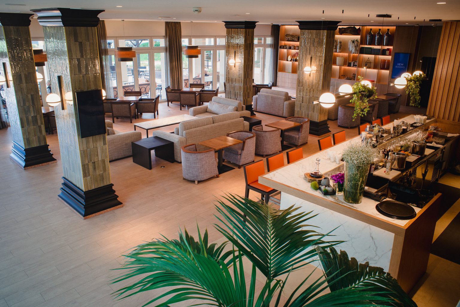 The bar area at Onyria Quinta da Marinha Resort, Cascais, Portugal