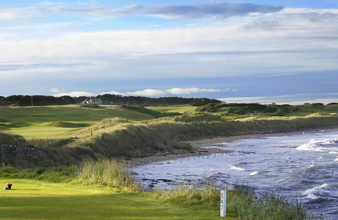 On the 16th tee at Kingsbarns Golf Links, St Andrews, Scotland. Golf Planet Holidays