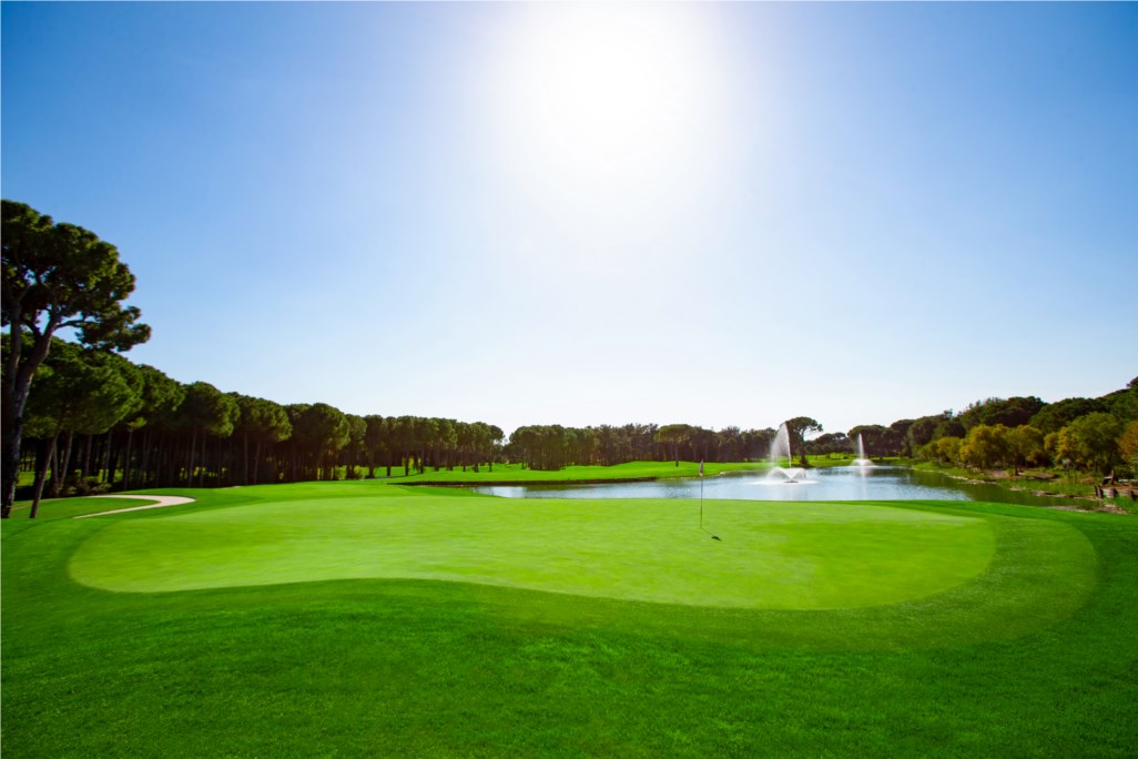 The fourth hole at Montgomerie Maxx Golf Course, Belek, Turkey