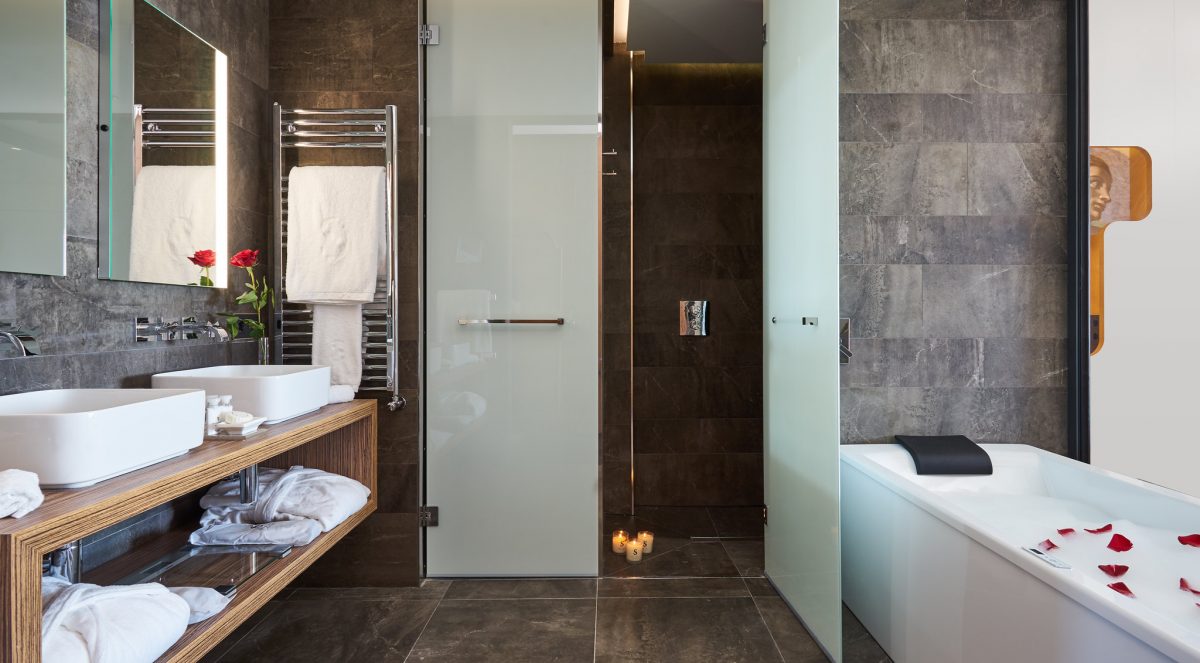 Large modern bathrooms are a feature of Pure Salt Port Adriano hotel Calvia