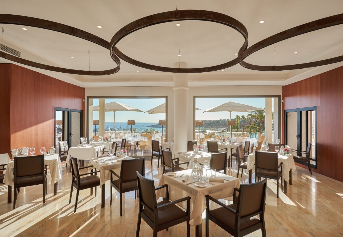 Enjoy dinner inside or out at Pure Salt Port Adriano Hotel Calvia, Mallorca