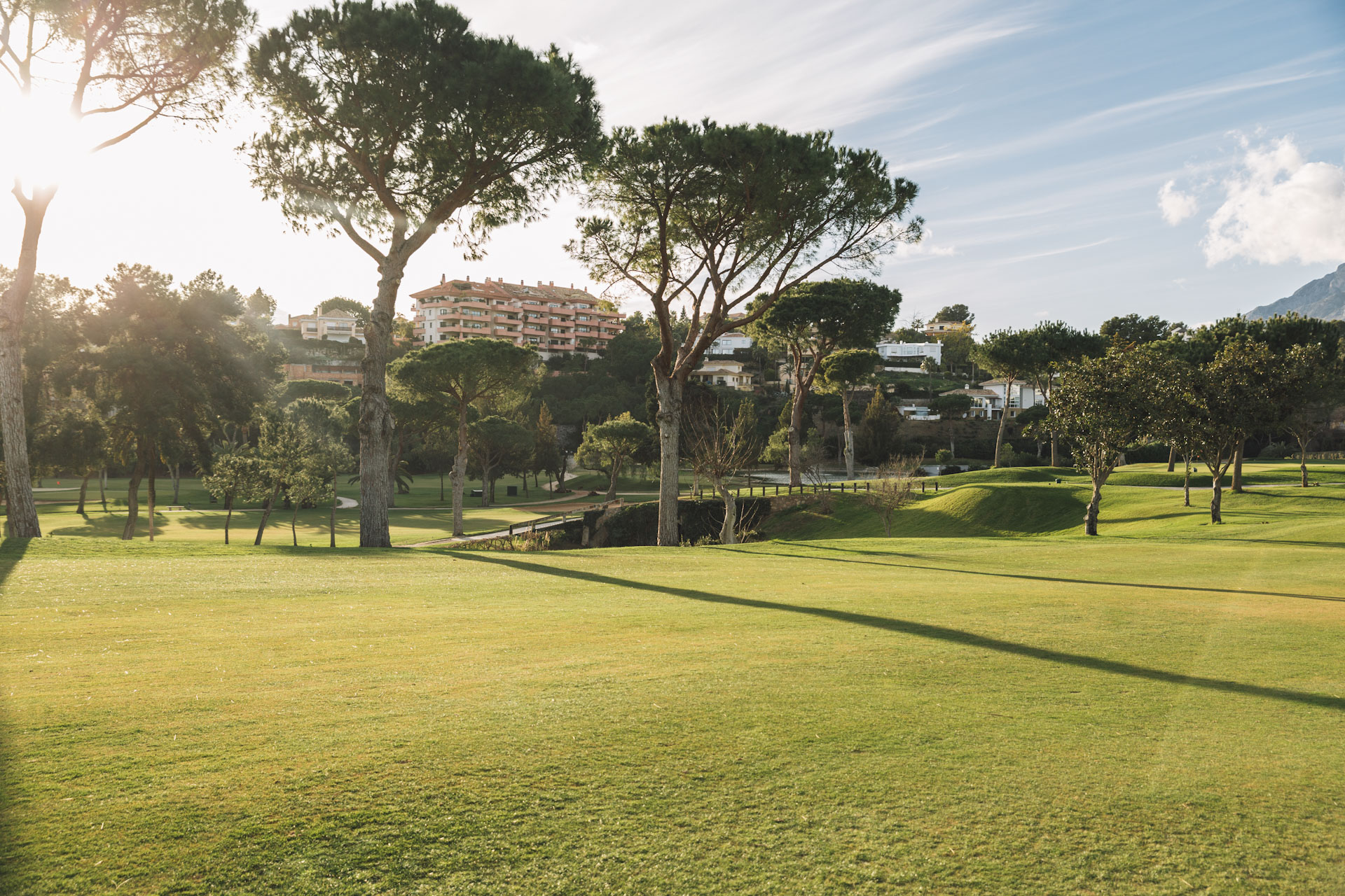 Enjoy the golf at Rio Real Golf Course, Marbella, Costa del Sol, Spain. Golf Planet Holidays.