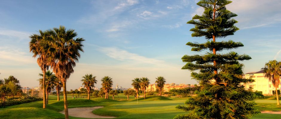 View of the green at Costa Ballena Ocean Club de Golf, Costa de la Luz, Spain
