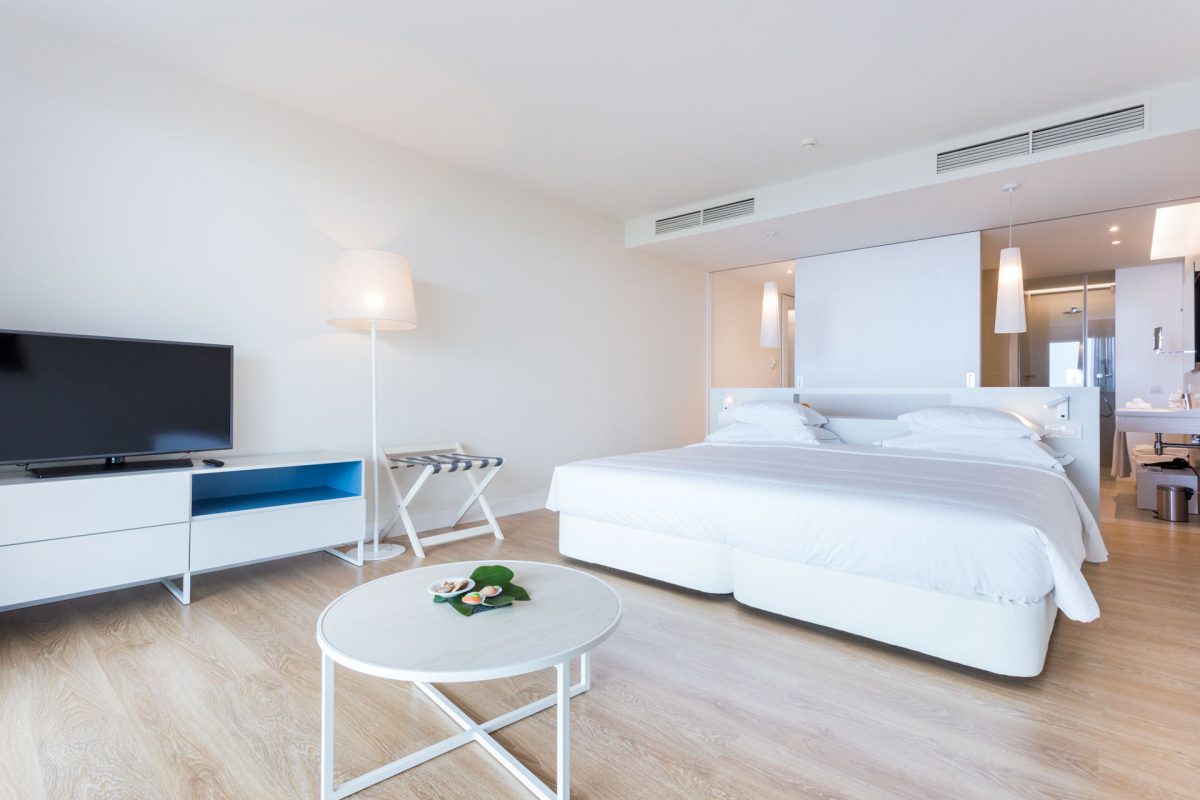 Double bedroom at Palmares Beach House Hotel, Lagos, Portugal