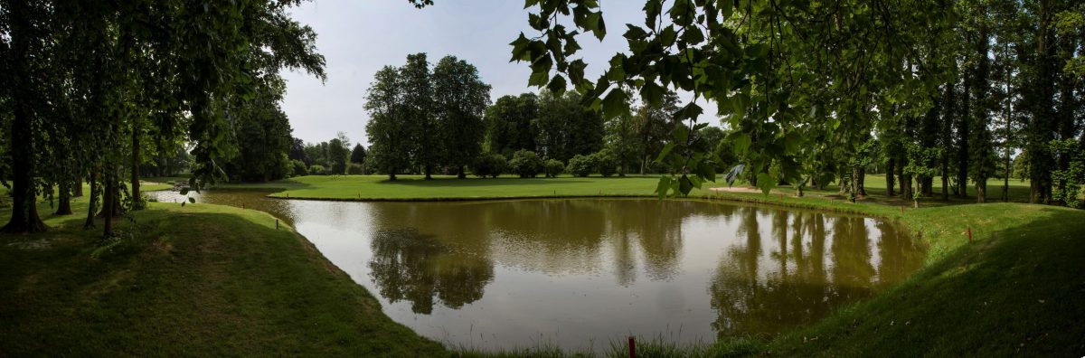 Lots of water on the course at Golf Club 7 Fontaines, Waterloo, Belgium
