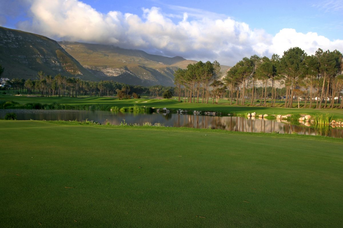 Playing over the water at Hermanus Golf Club, South Africa