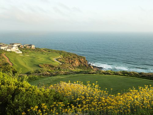 Out to sea at Pinnacle Point Golf Club, Mossel Bay, Southern Cape, South Africa. Golf Planet Holidays