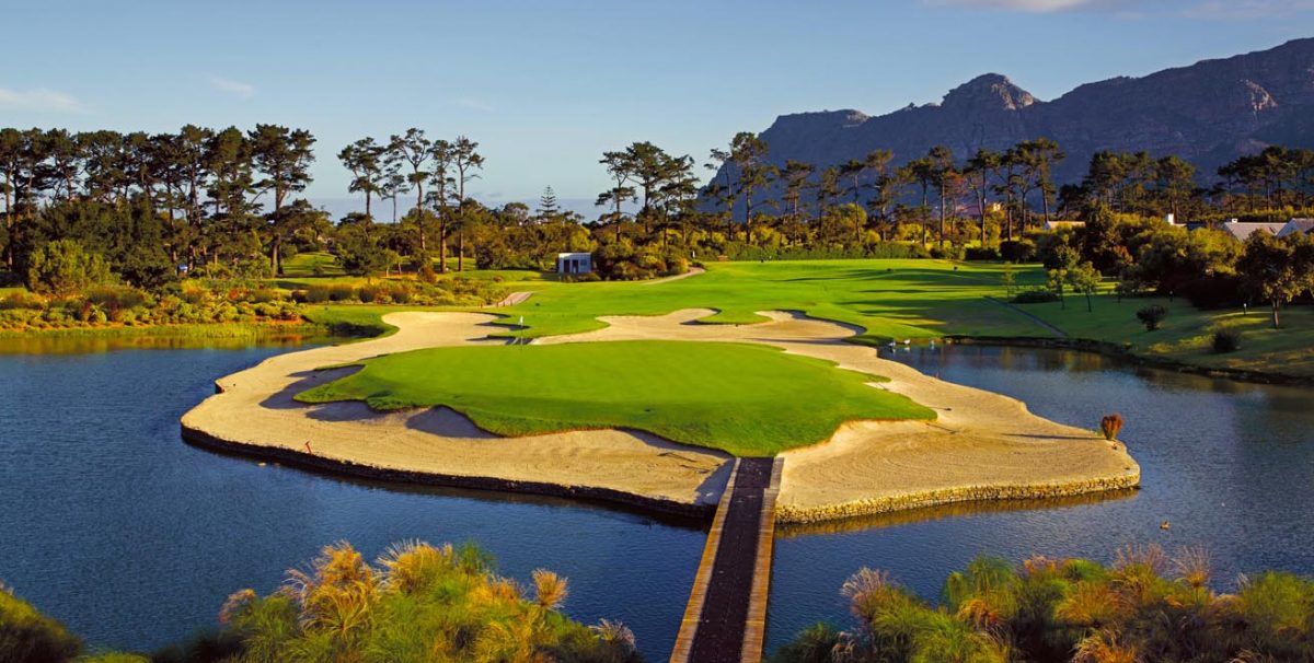 Island green at Steenberg Golf Club, Tokai, Western Cape, South Africa